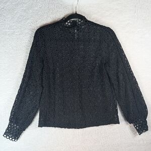 258-H&M Black Lace Blouse